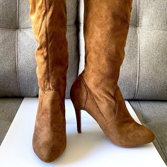 Aldo Suede high boots - Size 8.5 - Picture 6 of 6